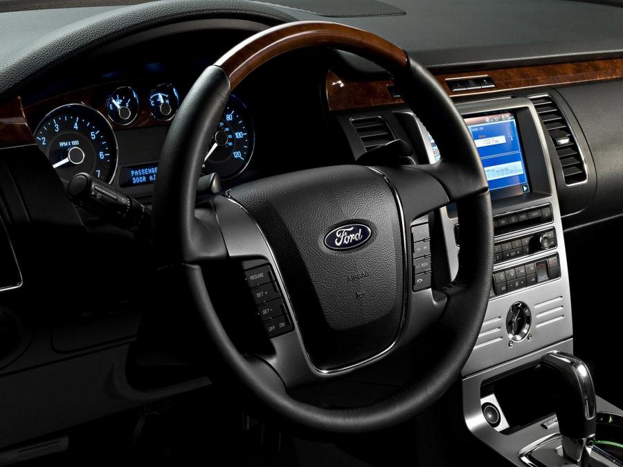  Ford Flex Limited EcoBoost 2009 года  (фото 6 из 9)